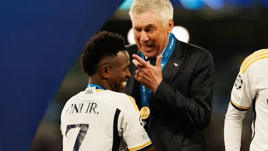 Ancelotti garante n&atilde;o estar preocupado sobre chance de perder Vini Jr. para Ar&aacute;bia Saudita
