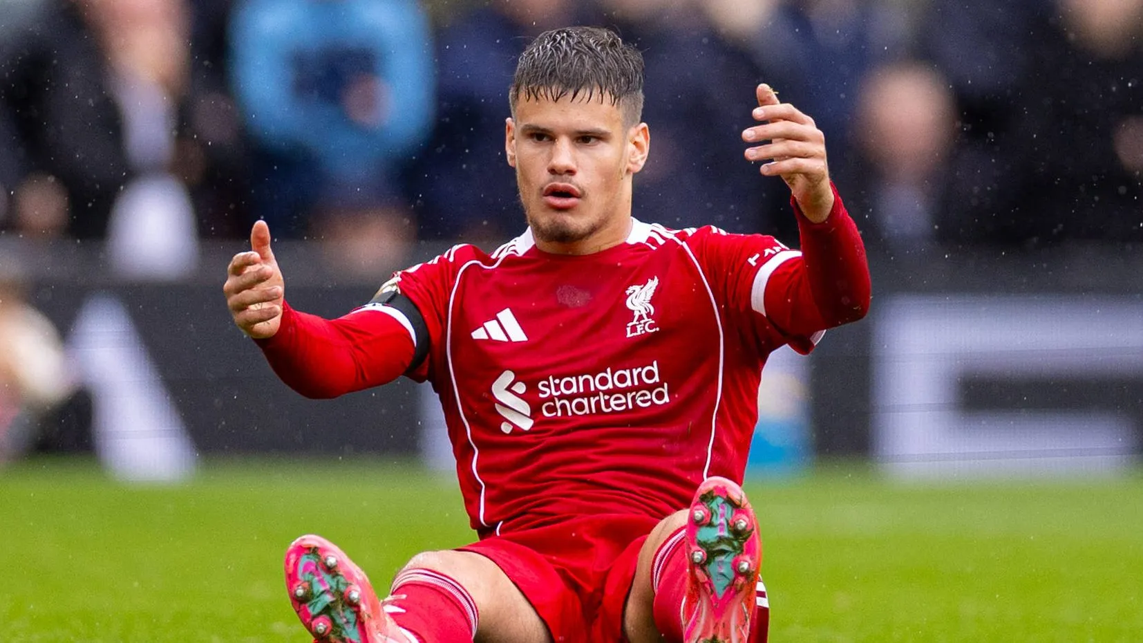 &lsquo;N&atilde;o deu certo&rsquo;: Ex-Liverpool questiona n&iacute;vel de Kerkez e sugere novo lateral ao clube