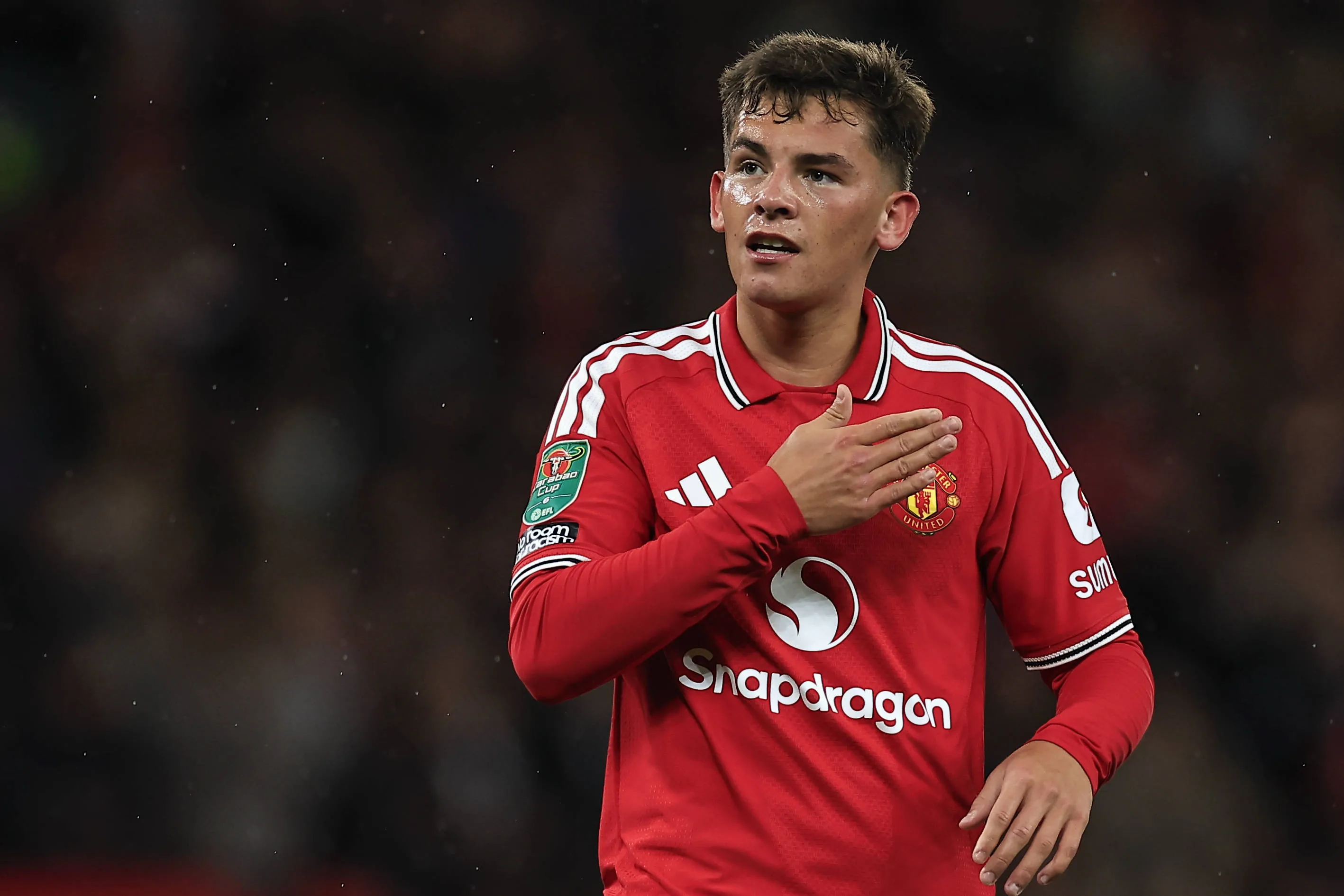 Lacey, joia do Manchester United, abriu o placar