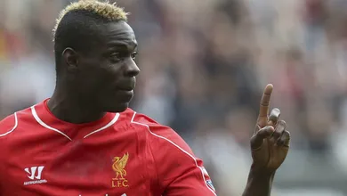 Entenda por que o Liverpool precisou tirar Balotelli da elei&ccedil;&atilde;o de melhor da temporada