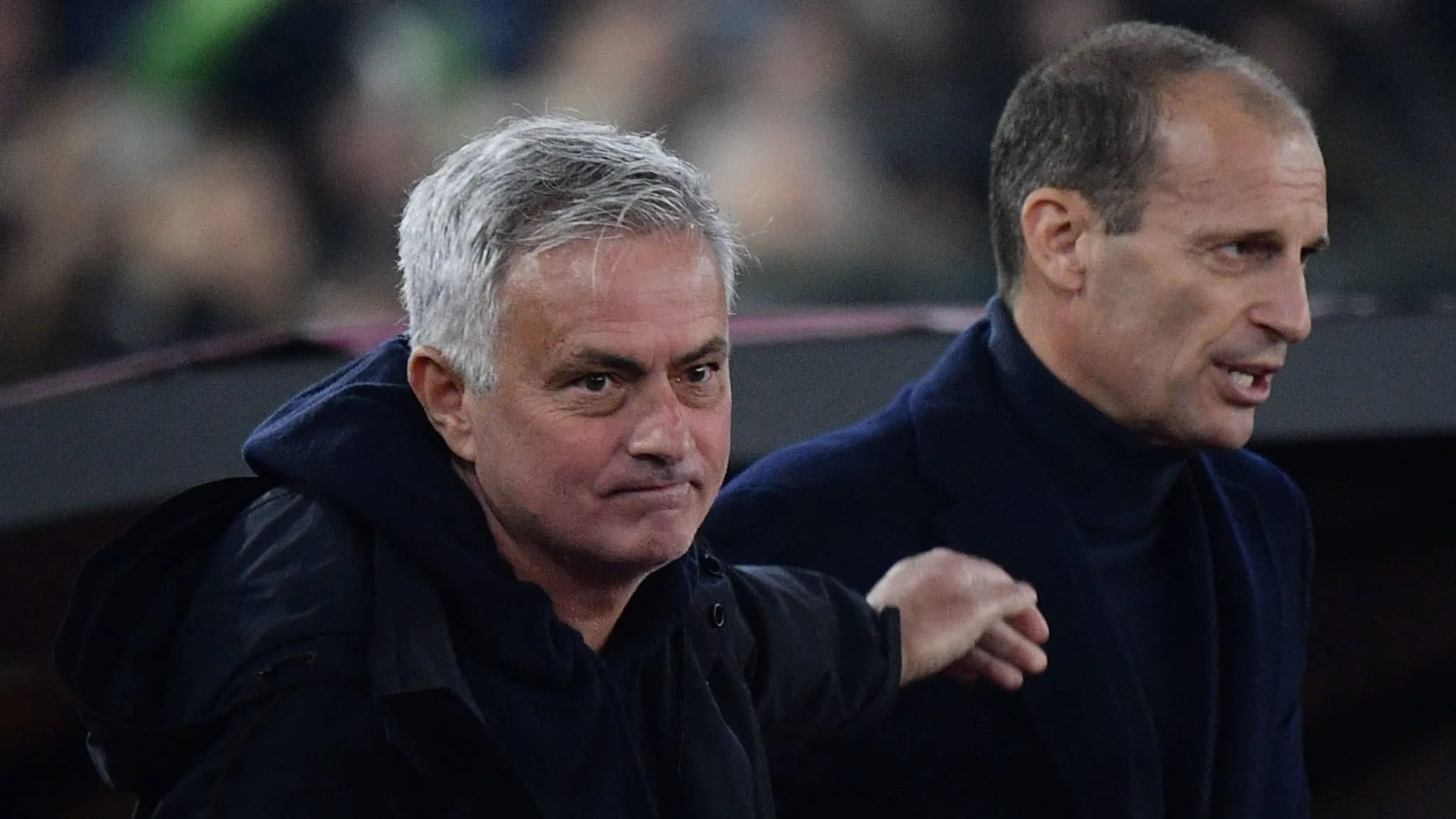 Mourinho: &ldquo;A Roma venceu porque os jogadores foram melhores e deram 100%&rdquo;