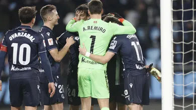 A Copa da &Aacute;sia complicou a Real Sociedad, que tem mais um teste contra o desinteressado Rayo Vallecano