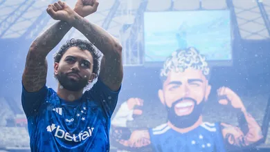 Desabafo, grito contra a Mancha e volta pentacampe&atilde;: o que voc&ecirc; n&atilde;o viu na apresenta&ccedil;&atilde;o de Gabigol no Cruzeiro