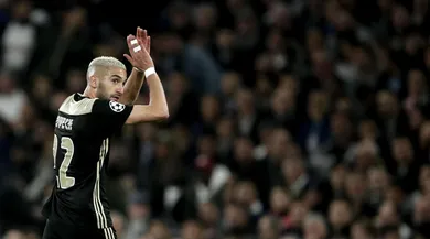Ziyech simbolizou um Ajax n&atilde;o s&oacute; fatal com a bola, mas sufocante sem ela