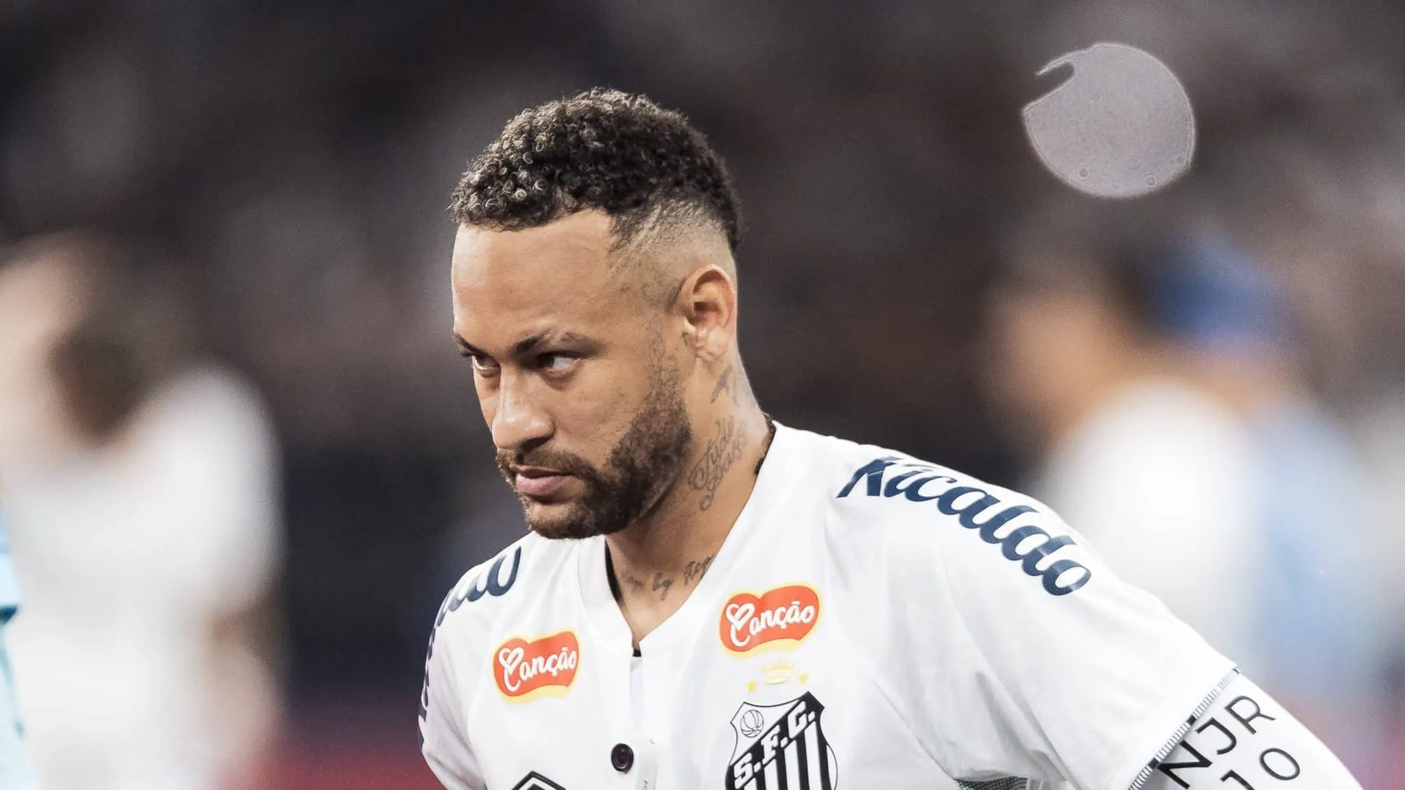 &lsquo;Eu revezei os jogadores para fazer falta no Neymar&rsquo;