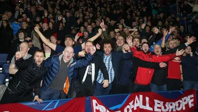 Duelo entre Barcelona e United come&ccedil;a fora de campo, pelo pre&ccedil;o do ingresso de visitante