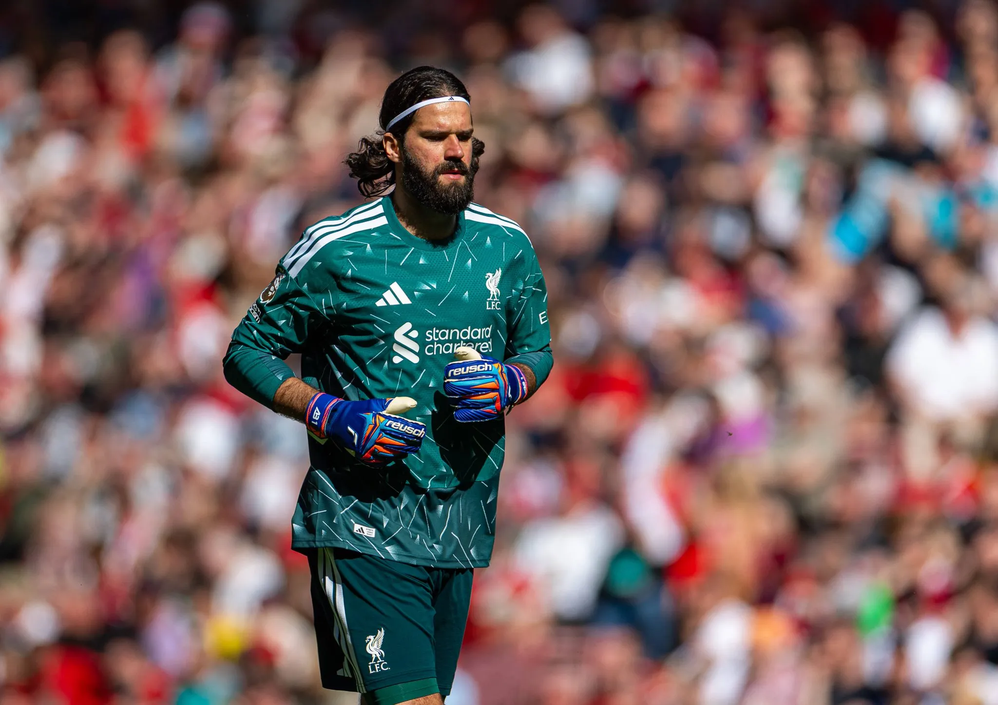 Alisson em Liverpool x Brentford (Foto: Imago/Propaganda Photo)