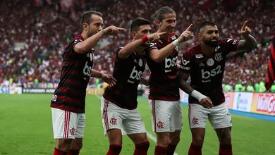 Flamengo colocou em campo a diferen&ccedil;a de momento e derrotou o Palmeiras com tranquilidade