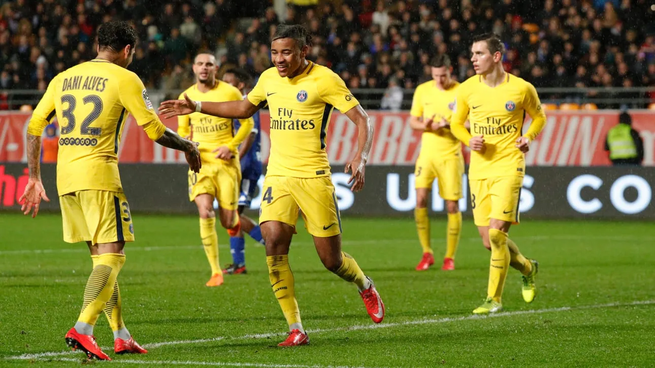 PSG colocou estrelas de molho e levou garotos a campo contra Troyes, incluindo filho de Weah