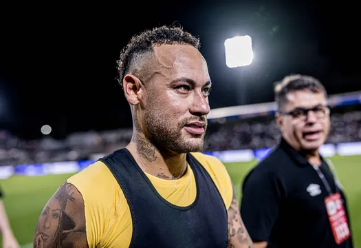 Em meio a indefini&ccedil;&atilde;o, Neymar &eacute; manchete na Espanha por &lsquo;frustra&ccedil;&atilde;o, nega&ccedil;&atilde;o e maus press&aacute;gios&rsquo;