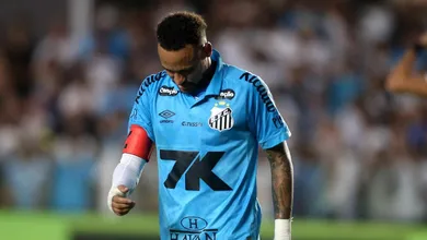 Expuls&atilde;o bizarra em poss&iacute;vel &uacute;ltimo ato de Neymar resume volta frustrante ao Santos