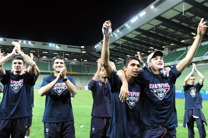 Foto: (IconSport) - Bordeaux, campe&atilde;o da Ligue 1 2008/09