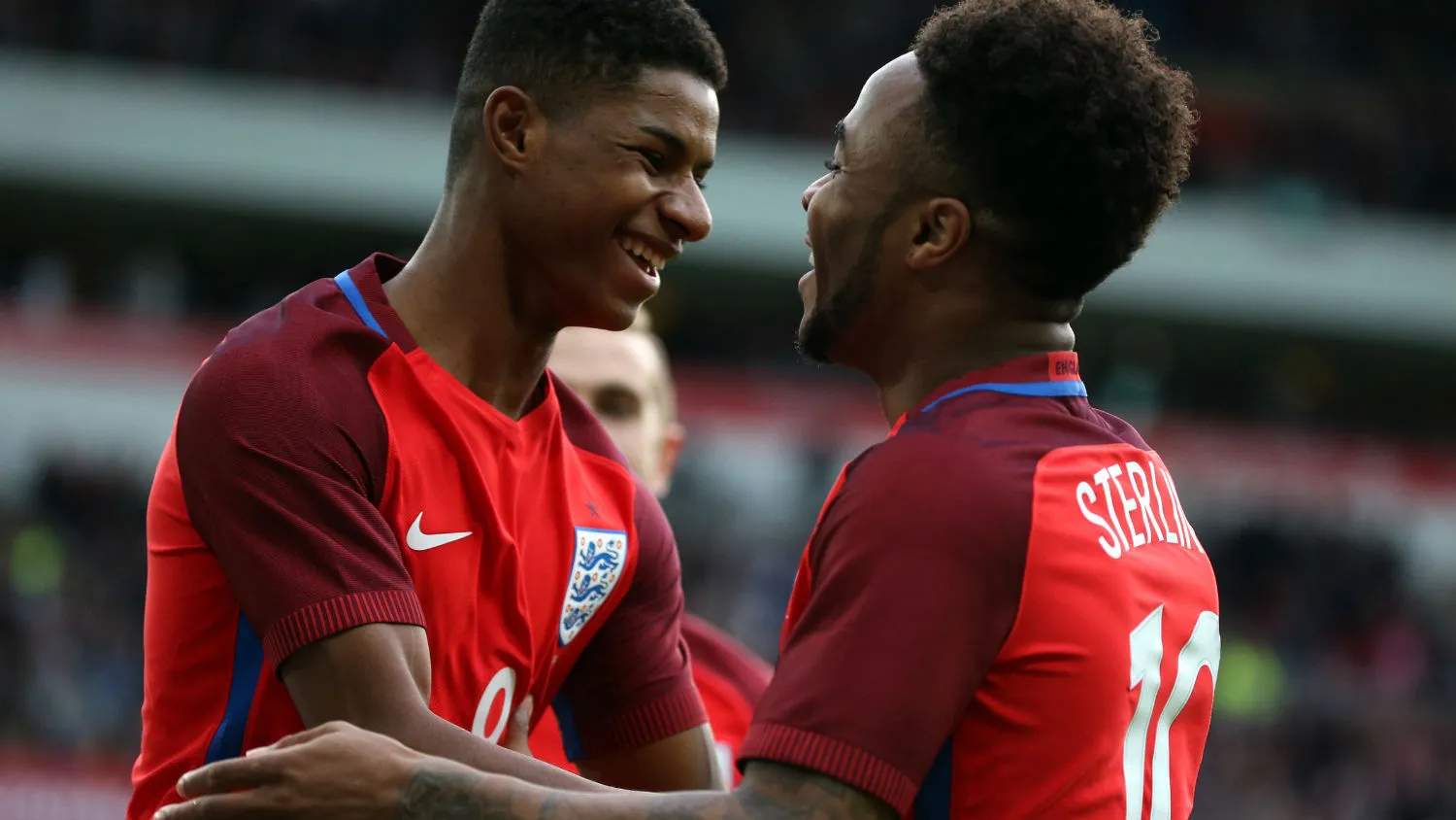 O iluminado: Rashford marca na estreia pela Premier League, Liga Europa e sele&ccedil;&atilde;o inglesa