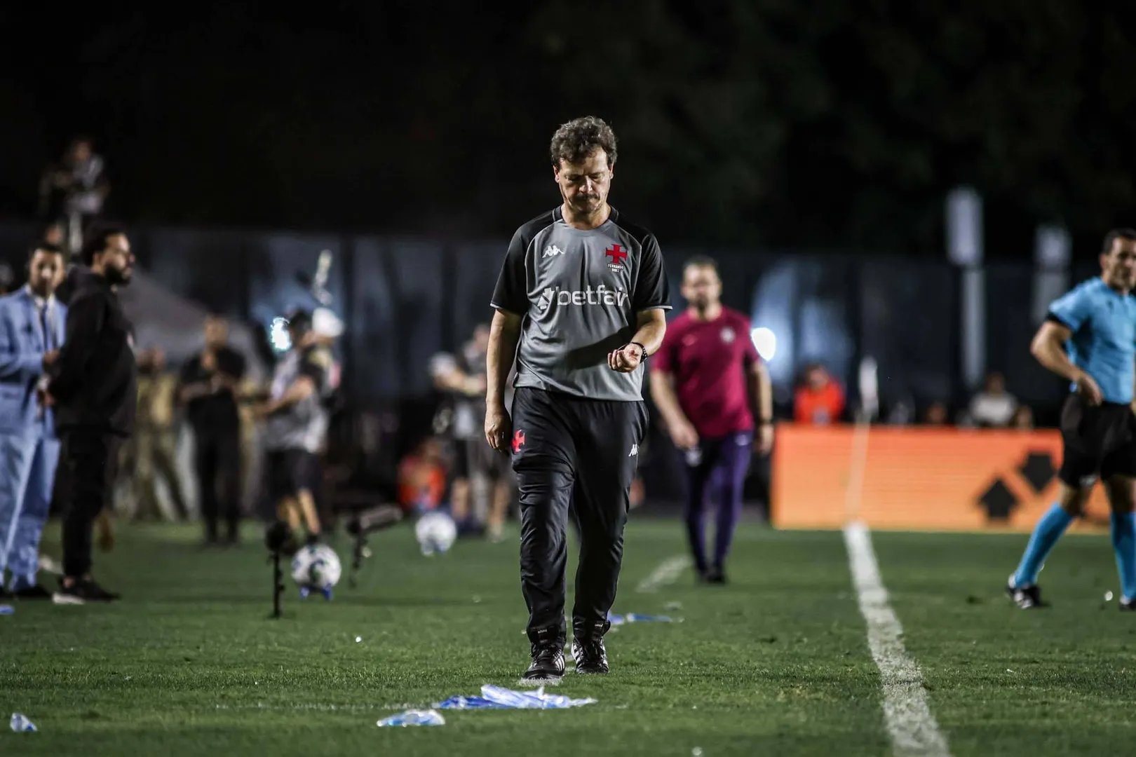 Diniz criticou atua&ccedil;&atilde;o do Vasco contra o Corinthians (Foto: Imago)