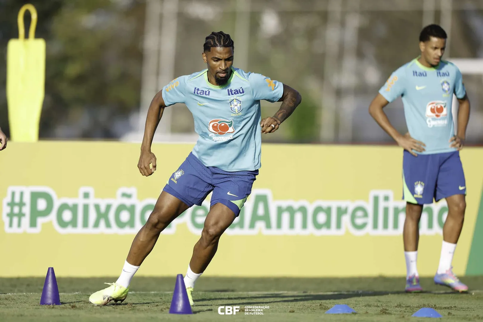 Alexsandro, defensor da sele&ccedil;&atilde;o brasileira