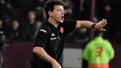 D&aacute; para tirar algo positivo da reestreia de Fernando Diniz no Vasco?