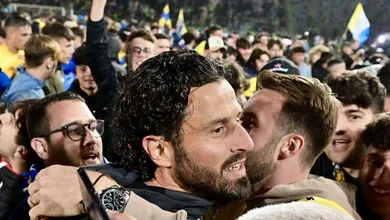 Treinado por Fabio Grosso, Frosinone conquista terceiro acesso desde 2015 e estar&aacute; novamente na Serie A