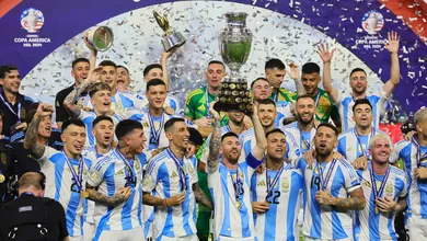 Fran&ccedil;a vai &agrave; Fifa ap&oacute;s jogadores da Argentina cantarem m&uacute;sica racista na Copa Am&eacute;rica