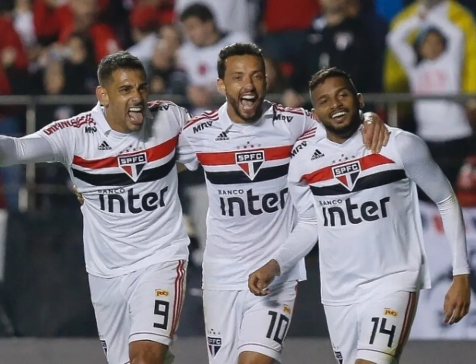 Vencendo o Majestoso, o S&atilde;o Paulo afirma: voltou bem, e brigar&aacute; no Brasileiro