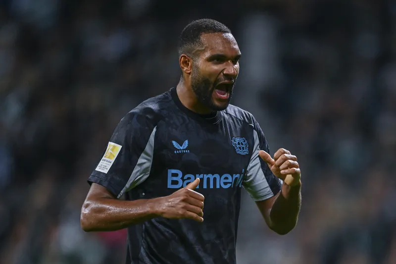 Jonathan Tah em Weder Bremen x Bayer Leverkusen pela Bundesliga, em outubro de 2024. Foto: Icon Sport