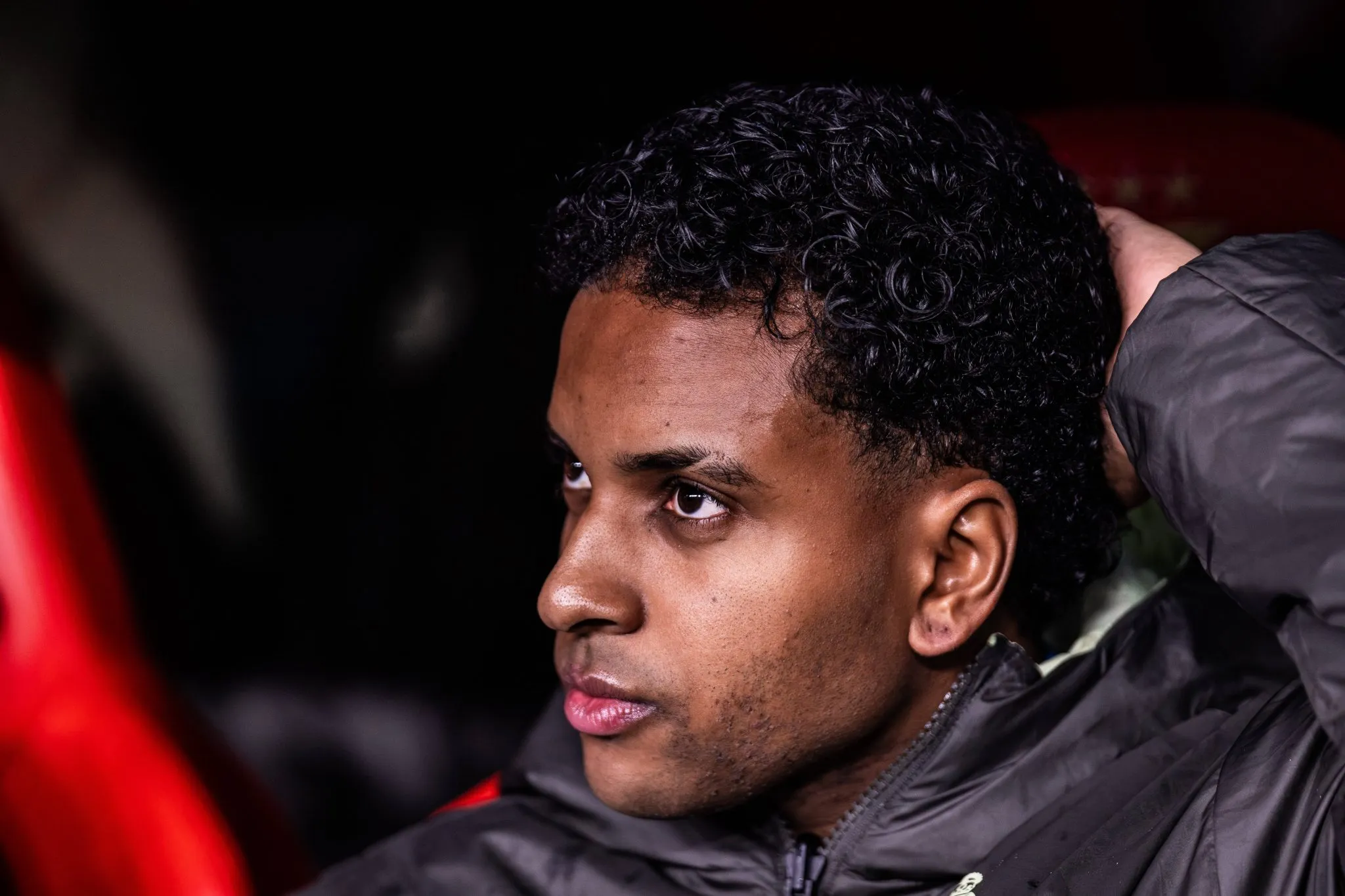 Rodrygo como reserva em jogo do Real Madrid