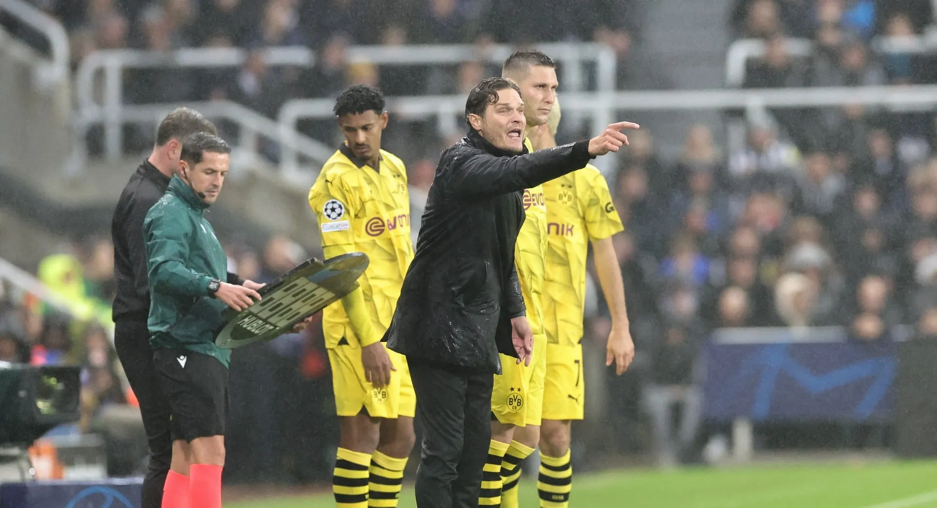 Terzic: &ldquo;O Dortmund demonstrou sua paix&atilde;o e deu tudo para voltar com a vit&oacute;ria&rdquo;