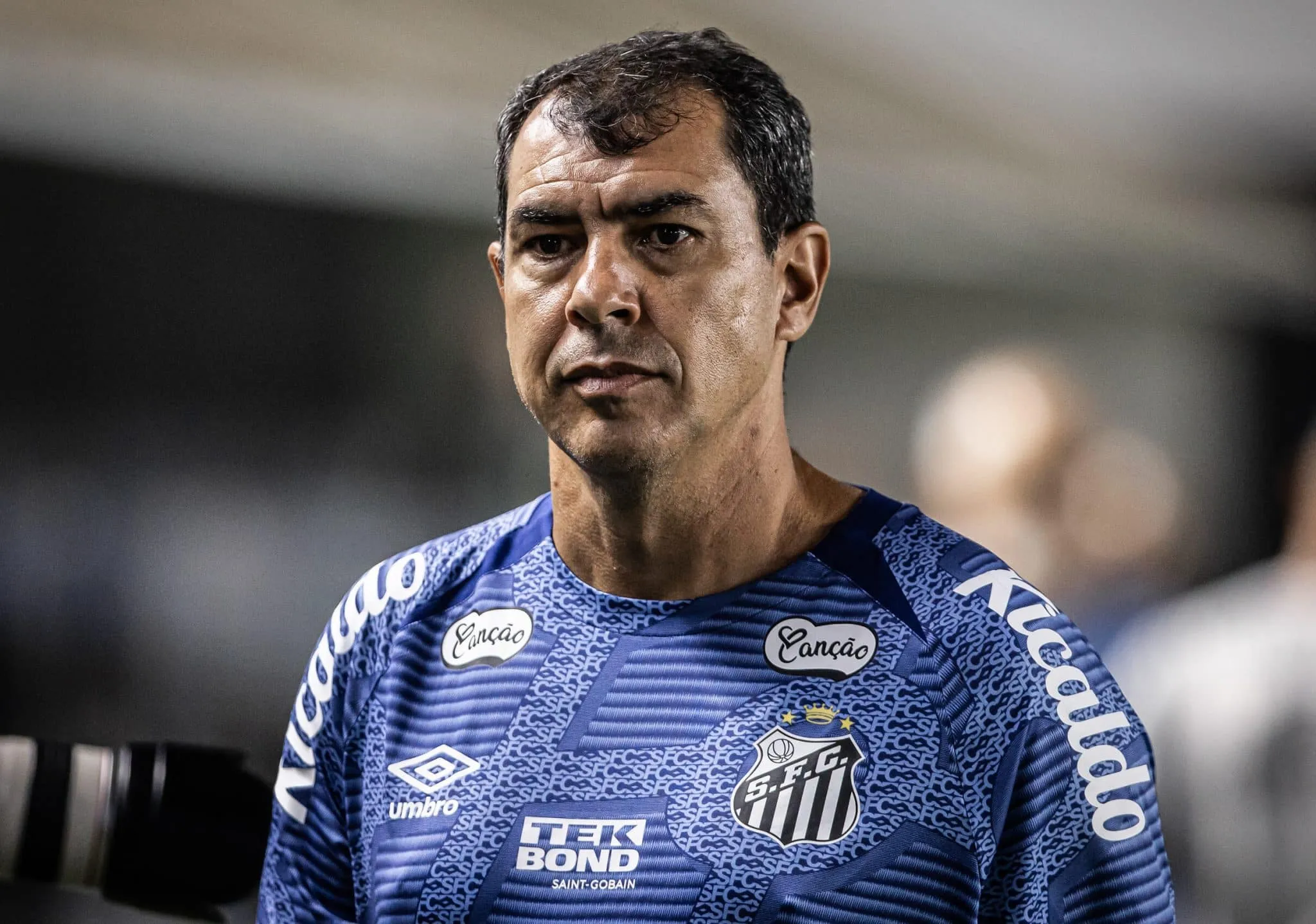 Carille explica derrota do Santos: &lsquo;Fizemos coisas que n&atilde;o precis&aacute;vamos fazer&rsquo;
