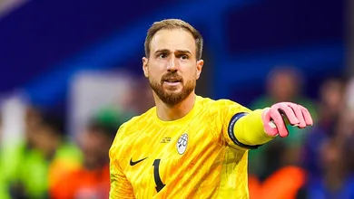 Oblak iguala marca impressionante de brasileiro ap&oacute;s defender p&ecirc;nalti de Cristiano Ronaldo