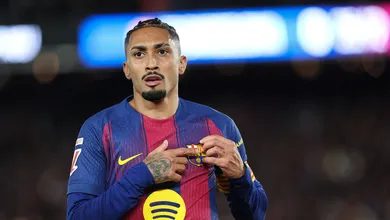 Atl&eacute;tico for&ccedil;a estrat&eacute;gia &lsquo;manjada&rsquo; contra Barcelona, que vira com diferencial de Raphinha