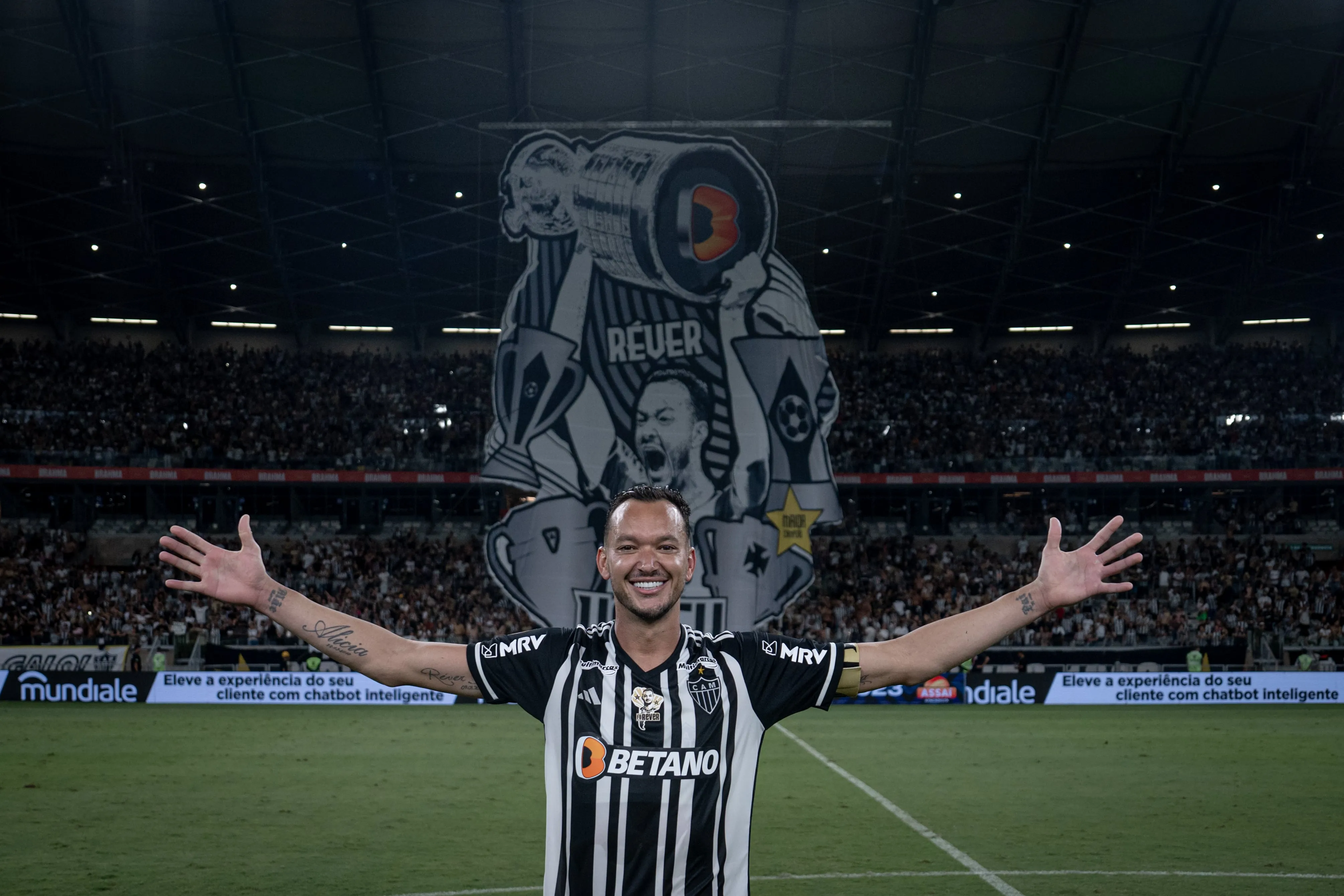 R&eacute;ver foi de capit&atilde;o a &iacute;dolo no Atl&eacute;tico-MG, e agora se aposenta como um s&iacute;mbolo do clube