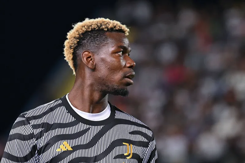 Pobga acumula duas passagens pela Juventus e duas pelo Manchester United 
