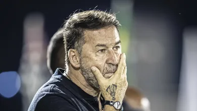 Augusto Melo entrega defesa de impeachment no Corinthians; entenda os pr&oacute;ximos passos