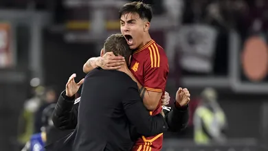 Com hat-trick de Dybala, Roma bate Torino e segue em busca de vaga nas competi&ccedil;&otilde;es europeias