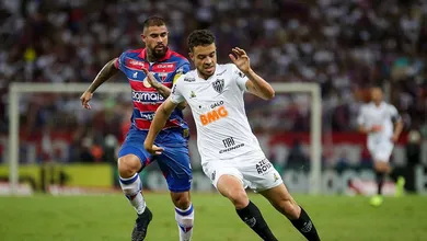 Atl&eacute;tico arranca empate dram&aacute;tico com um a menos, mas Fortaleza tem motivos para reclamar