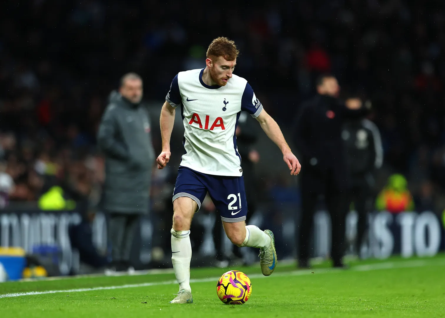 Kulusevski defende t&eacute;cnico do Tottenham e afirma que modelo de Postecoglou &eacute; o que h&aacute; de mais perfeito no futebol