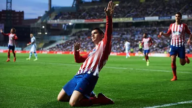 Dois gols de cabe&ccedil;a de Morata contra a Real Sociedad mant&eacute;m o Atl&eacute;tico de Madrid vivo no Espanhol