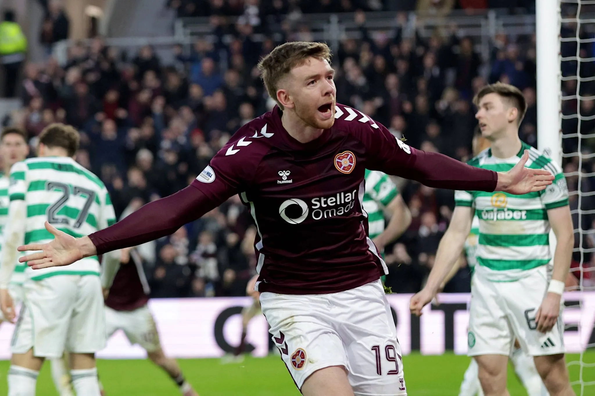 Investimento, m&eacute;todo e crise alheia: Como o Hearts quer encerrar duop&oacute;lio hist&oacute;rico na Europa