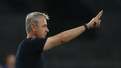 Tiago Nunes tenta tirar li&ccedil;&otilde;es do fracasso do Botafogo no Brasileiro e fala sobre futuro no clube