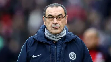 Carragher critica mentalidade do time de Sarri: &ldquo;Ele transformou o Chelsea no Arsenal&rdquo;