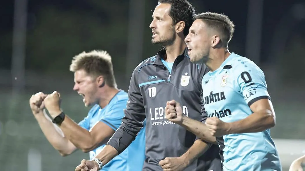 Dudelange est&aacute; pr&oacute;ximo de ser o primeiro clube de Luxemburgo na fase de grupos da Liga Europa