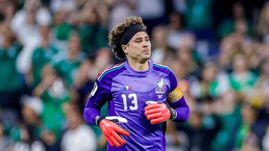 Tch&eacute;quia 0 x 3 M&eacute;xico: Anfitri&otilde;es confirmam 100% em jogo com lenda ovacionada e prod&iacute;gio brilhando