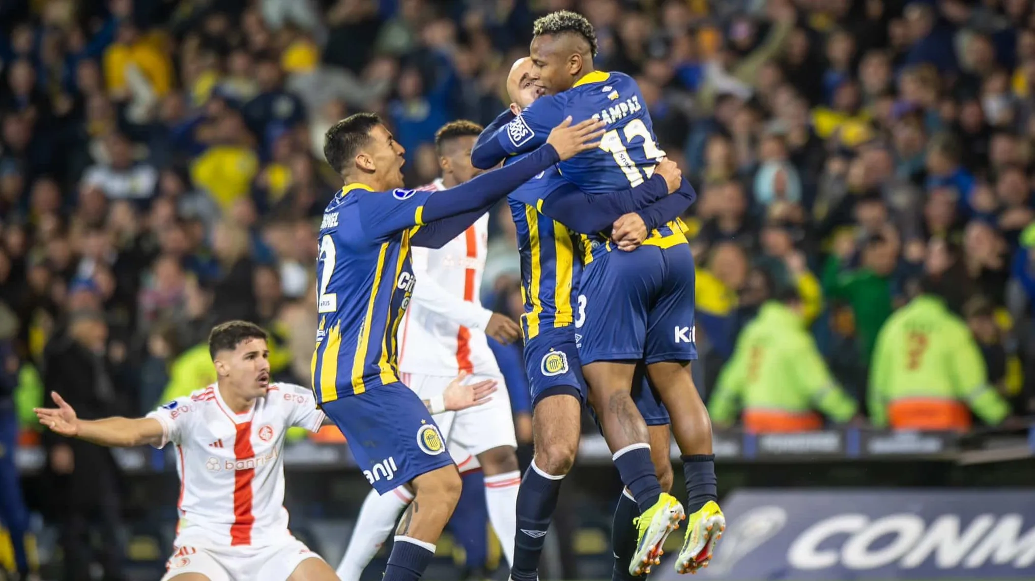 Ex-Gr&ecirc;mio complica situa&ccedil;&atilde;o do Internacional nos playoffs da Sul-Americana