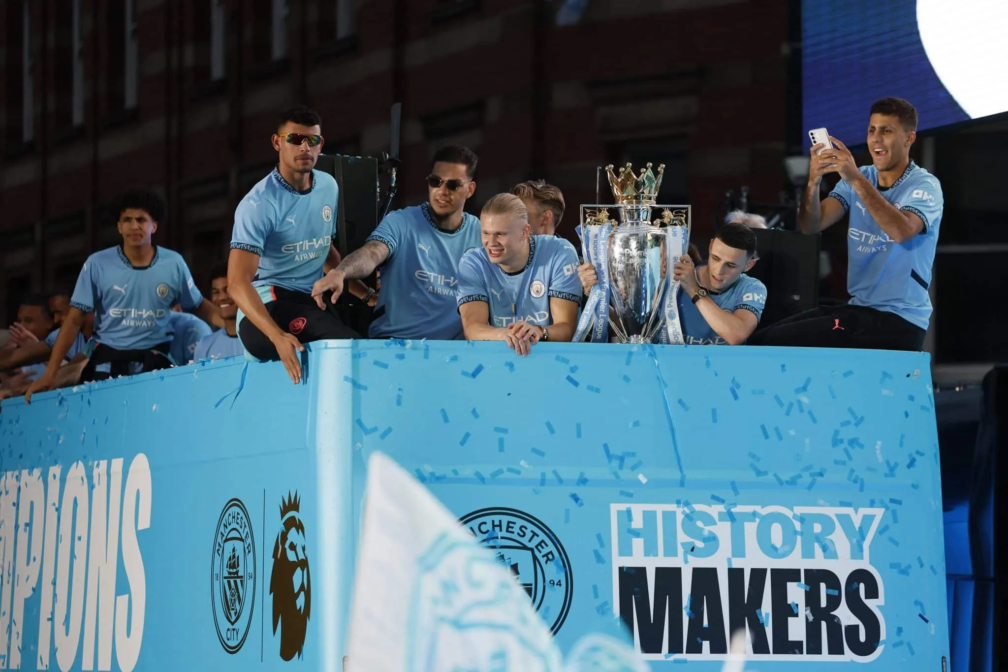 Nem IA vence o City: supercomputador crava campe&atilde;o e surpresas na Premier League