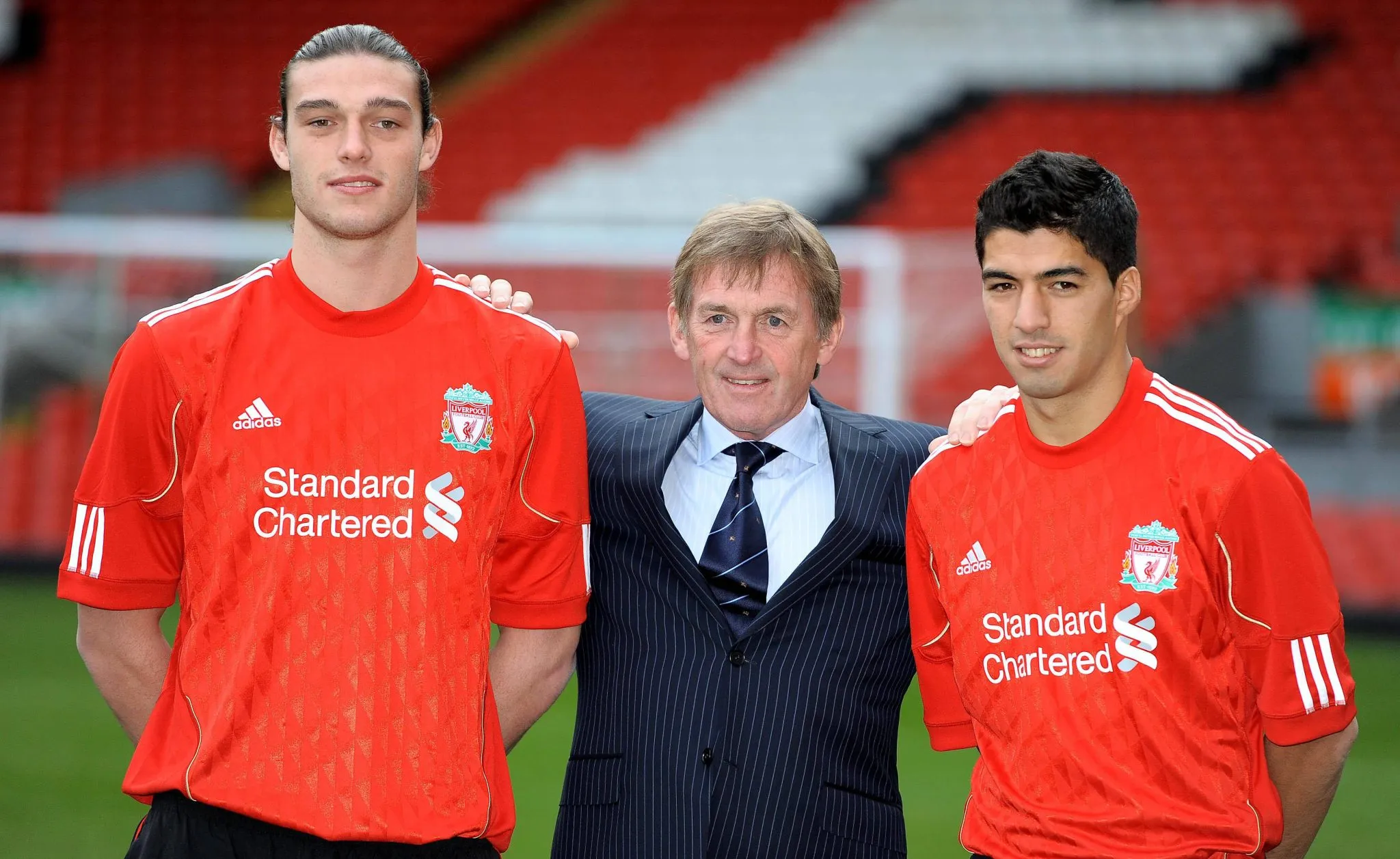 Ex-Liverpool ser&aacute; julgado por suposta viola&ccedil;&atilde;o de medida protetiva na Inglaterra