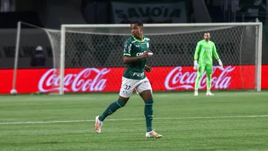 Na hora do aperto, Palmeiras recorre a crias escanteadas ao longo do ano