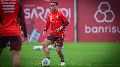 Sem Wesley, Internacional pode ter forma&ccedil;&atilde;o in&eacute;dita no ataque