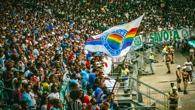 Crescente de casos de LGBTfobia no futebol assusta, e medidas punitivas est&atilde;o longe de coibir o preconceito
