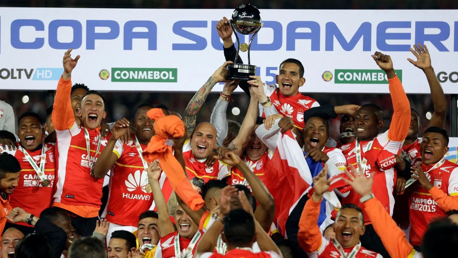 Campe&atilde;o da Sul-Americana, Santa Fe chega ao merecido &aacute;pice ap&oacute;s anos de destaque no continente