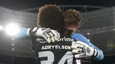 Botafogo precisa de refor&ccedil;os &agrave; altura de Perri e Adryelson, que est&atilde;o de sa&iacute;da para o Lyon