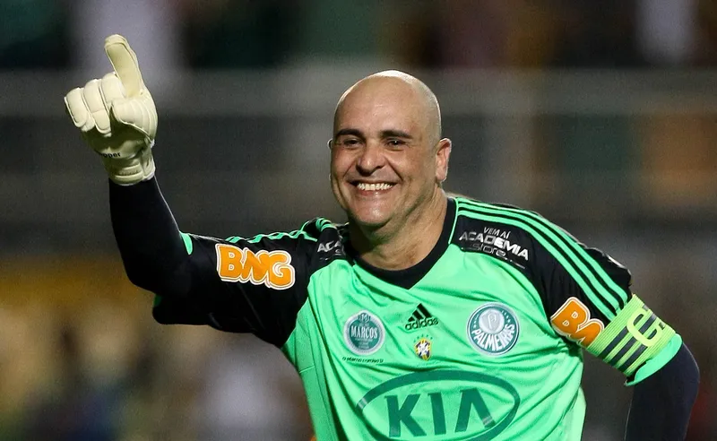 Marcos, durante seu jogo de despedida no Pacaembu, em 2012